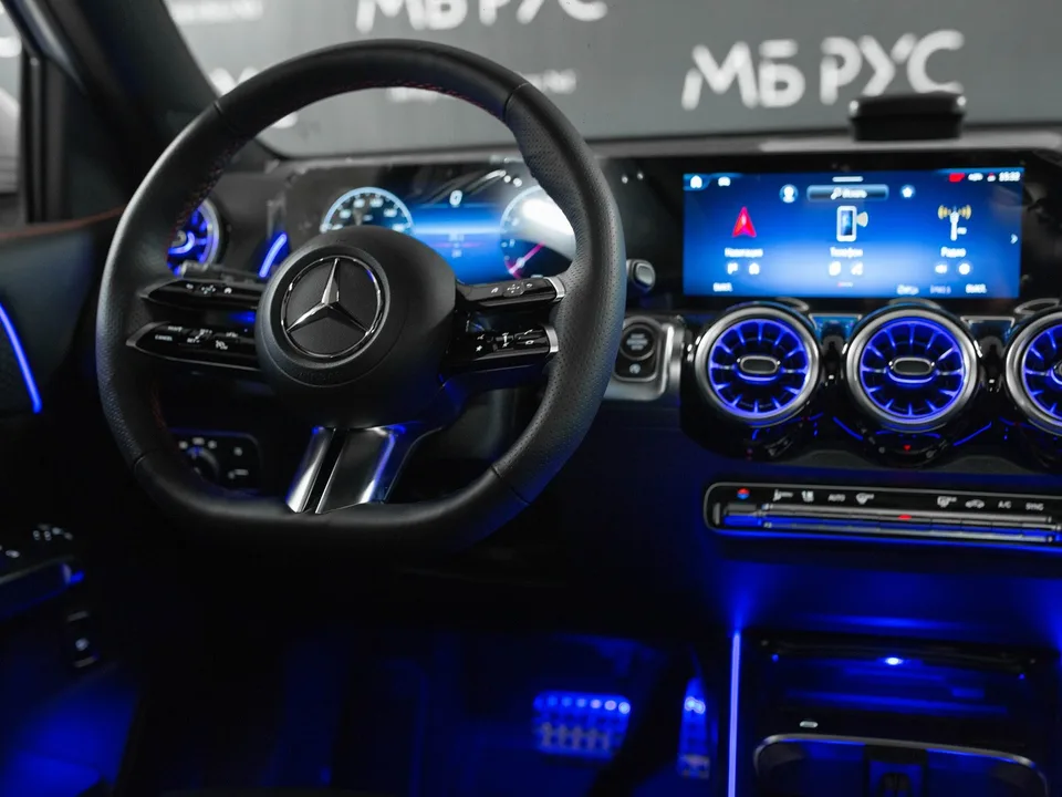 Mercedes-Benz GLB-Class 2025 — миниатюра 3