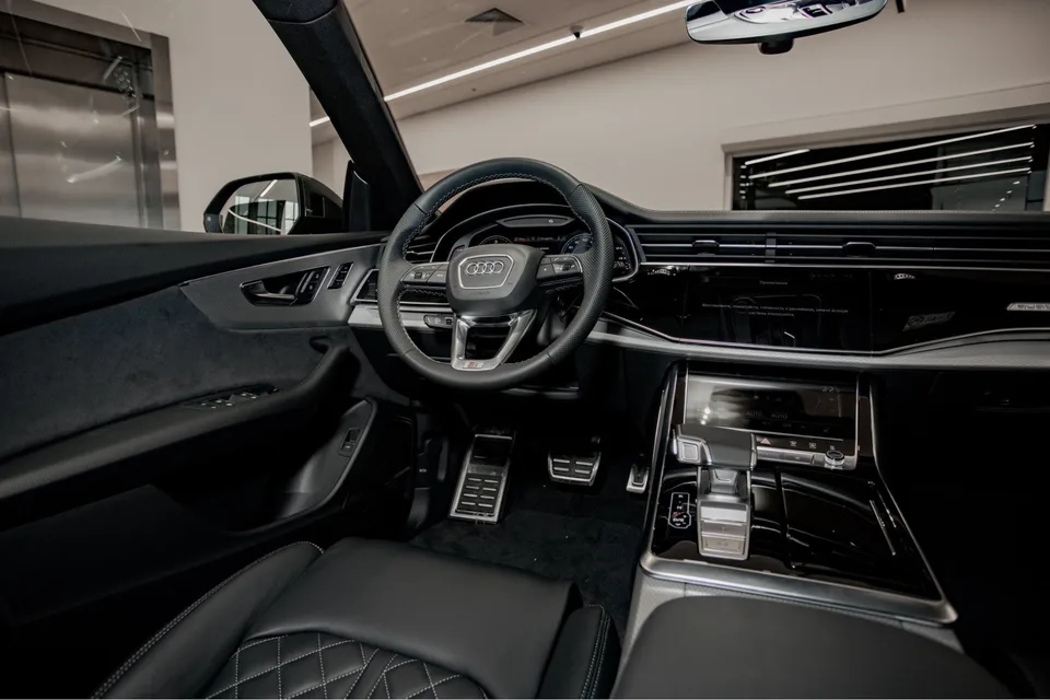 Audi Q8 2025 — миниатюра 4