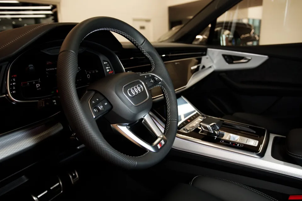 Audi Q7 2025 — миниатюра 4