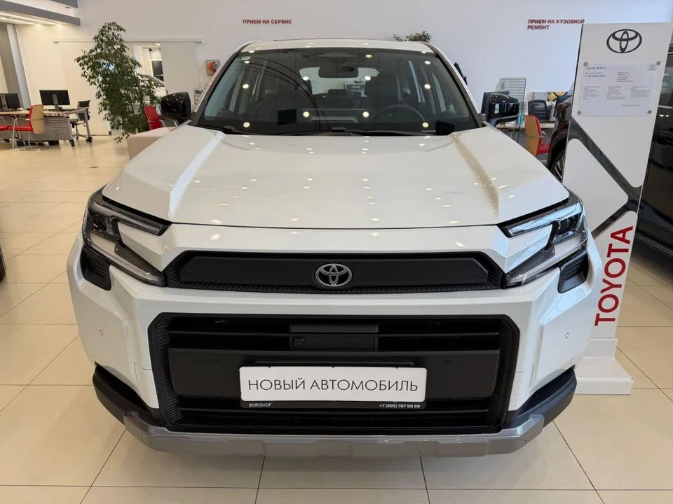 Toyota RAV4 2026 — миниатюра 2