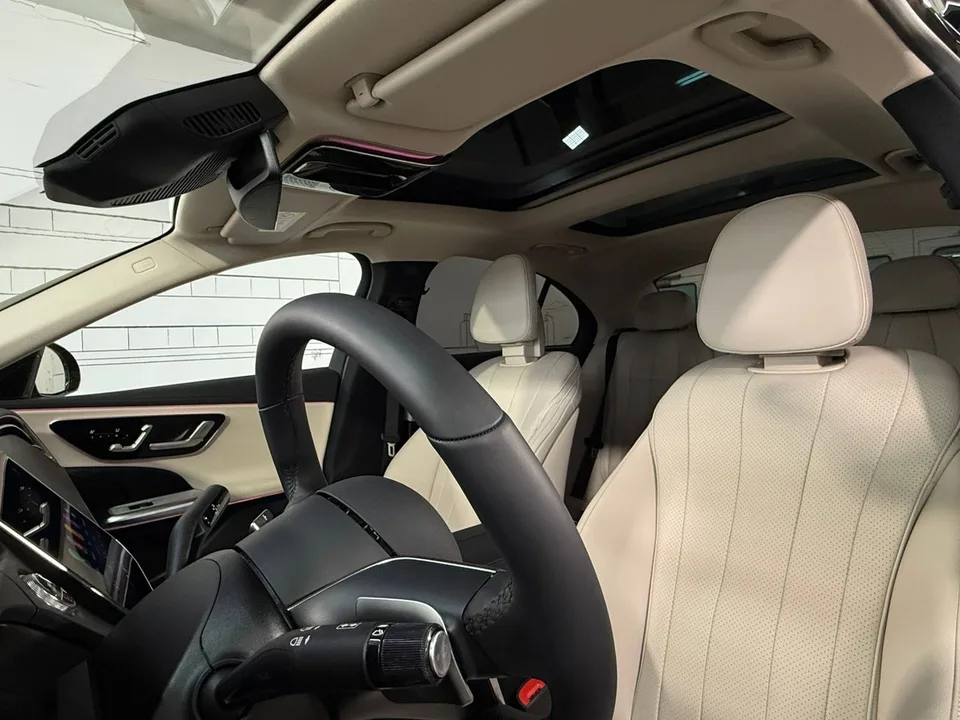 Mercedes-Benz E-Class 2025 — миниатюра 4