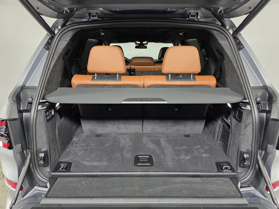 BMW X7 2025 — миниатюра 5