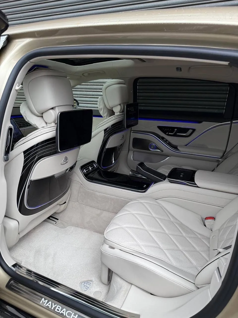 Mercedes-Benz Maybach S-Класс 2026 — миниатюра 2