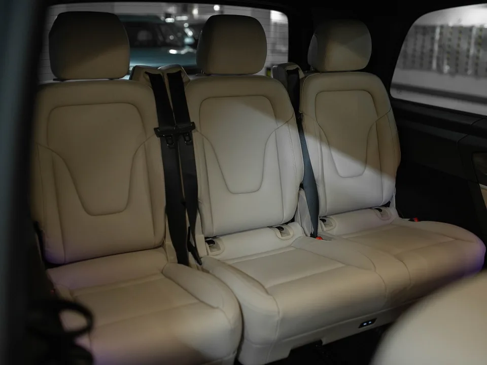 Mercedes-Benz V-Класс 2026 — миниатюра 3