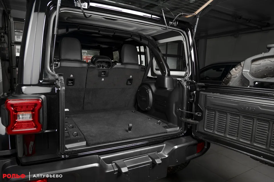 Jeep Wrangler 2025 — миниатюра 5