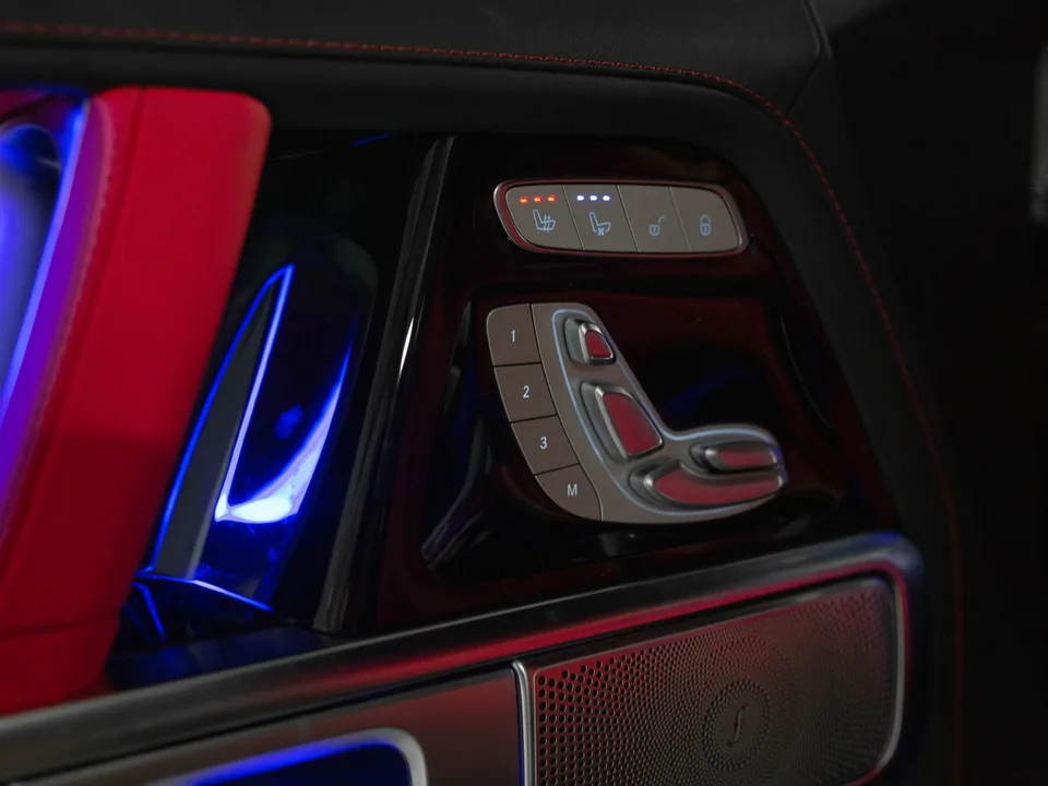 Mercedes-Benz G-класс AMG 2026 — миниатюра 4