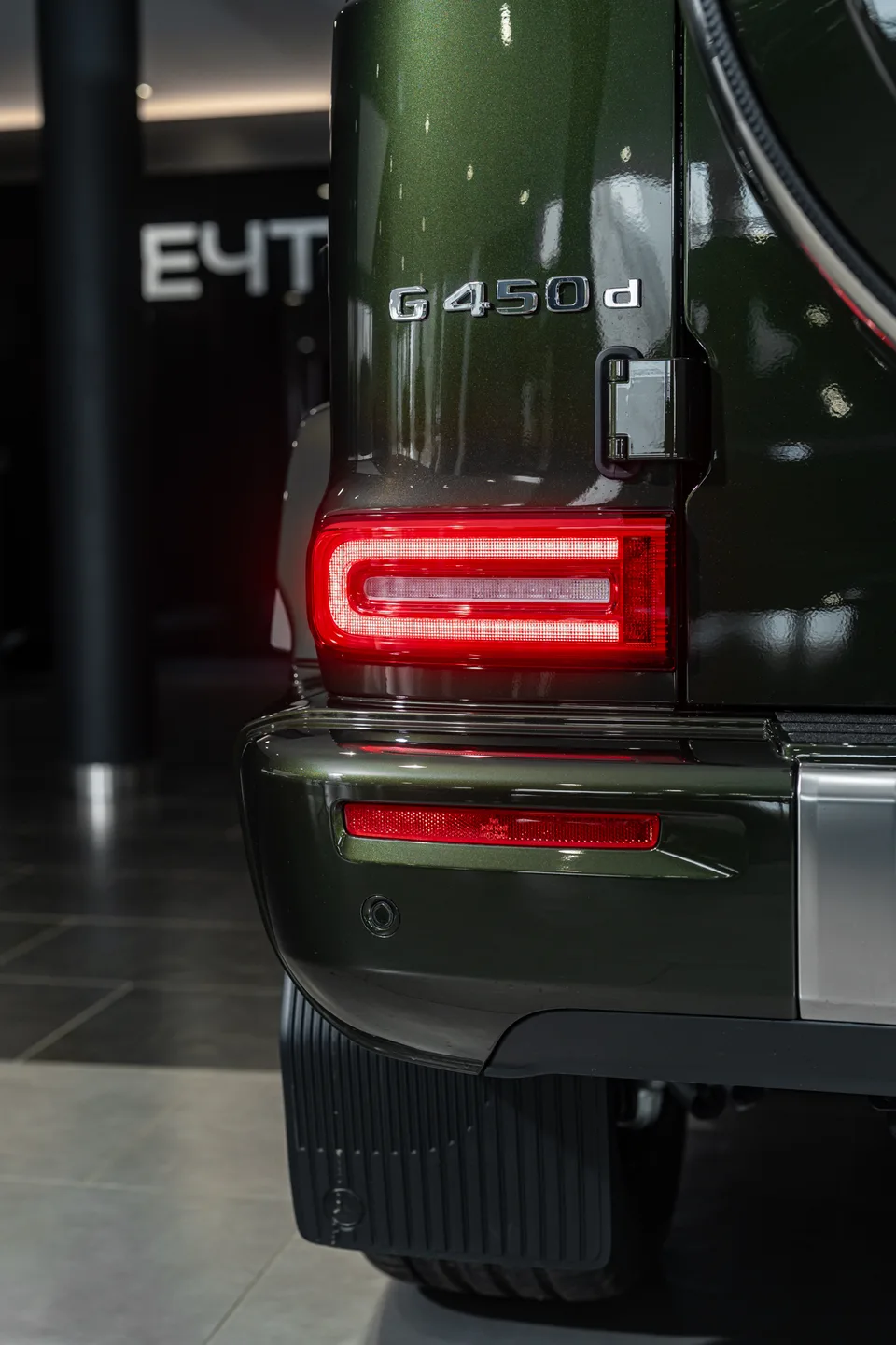 Mercedes-Benz G-Class (W463b) 2024 — миниатюра 4