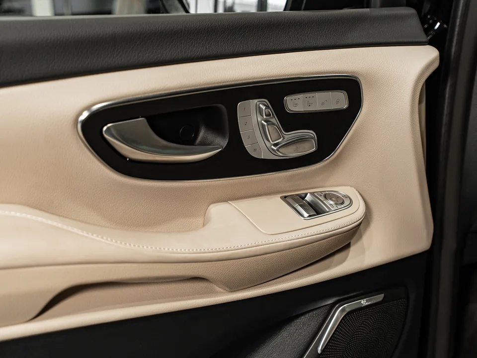 Mercedes-Benz V-Класс 2026 — миниатюра 5