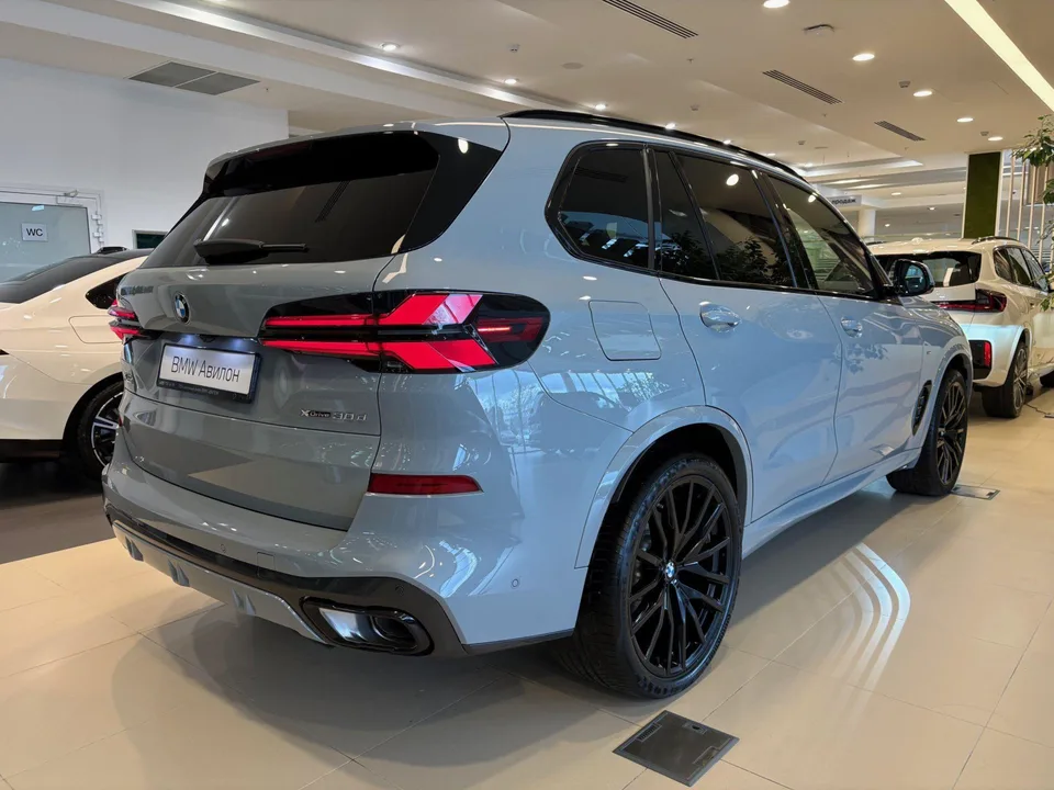 BMW X5 2025 — миниатюра 2