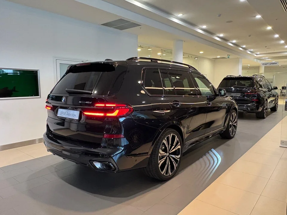 BMW X7 2026 — миниатюра 2