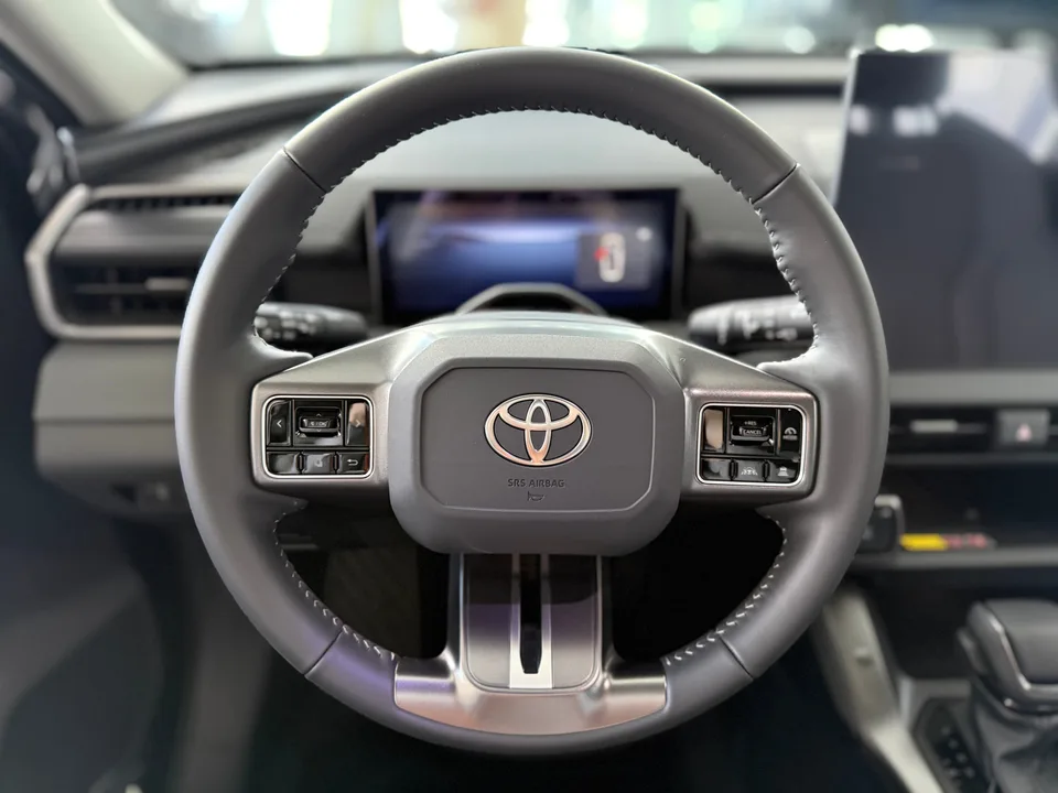 Toyota RAV4 2026 — миниатюра 4