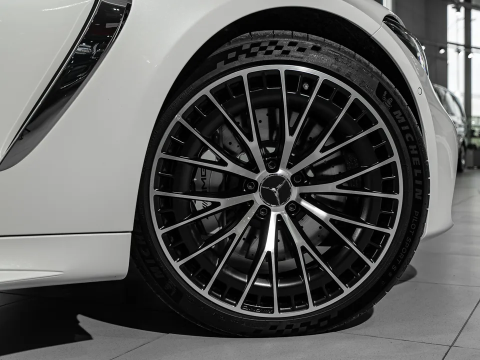 Mercedes-Benz CLE AMG 2025 — миниатюра 4