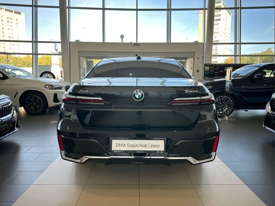 BMW 7 серия 2025 — миниатюра 2