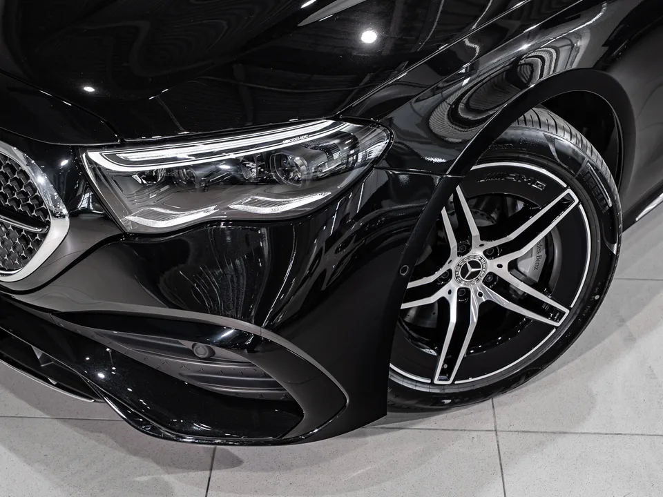 Mercedes-Benz E-Class 2025 — миниатюра 3