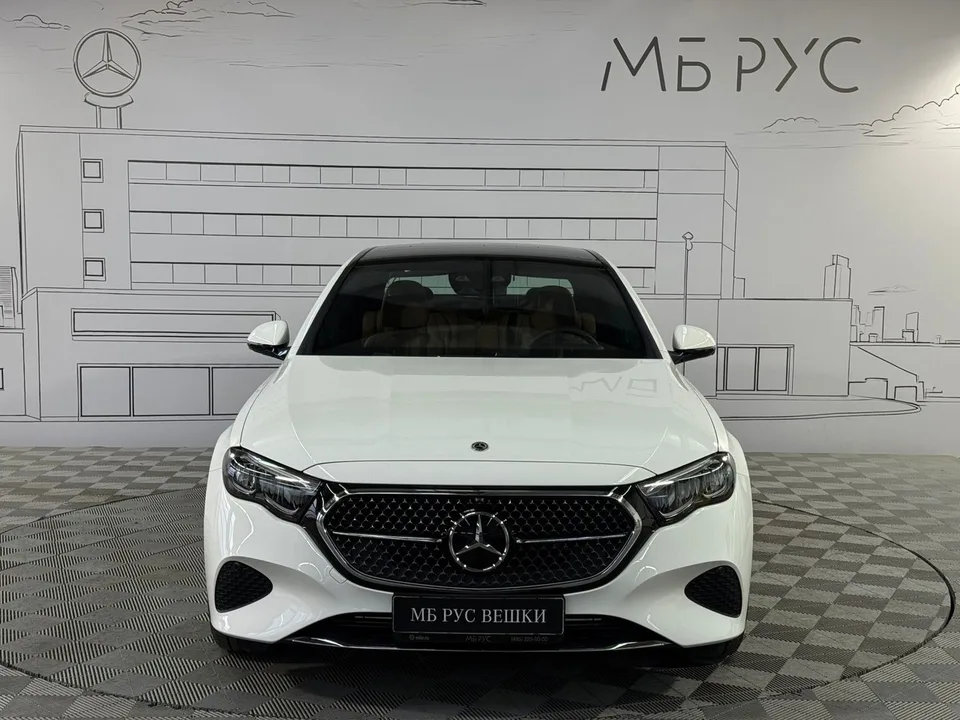 Mercedes-Benz E-Class 2025 — миниатюра 2