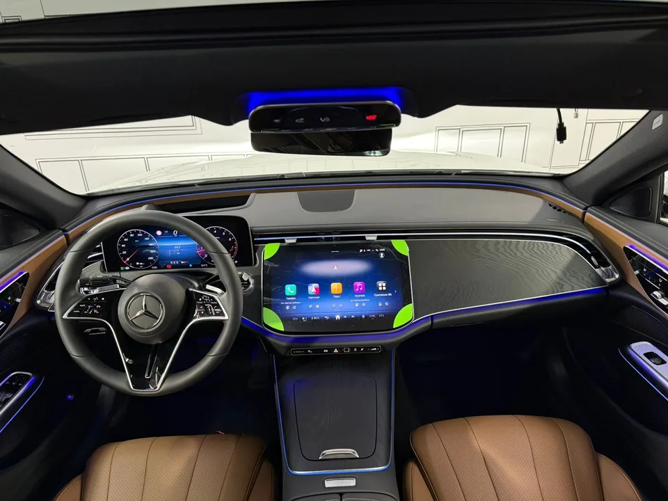 Mercedes-Benz E-Class 2025 — миниатюра 3