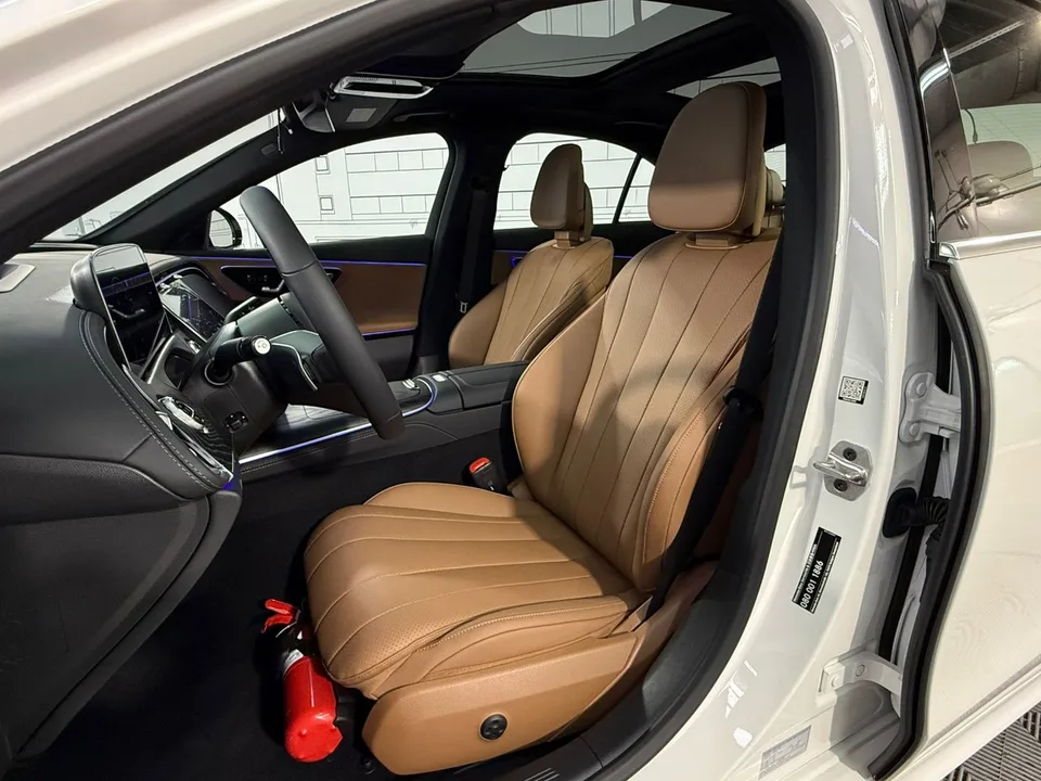 Mercedes-Benz E-Class 2025 — миниатюра 4