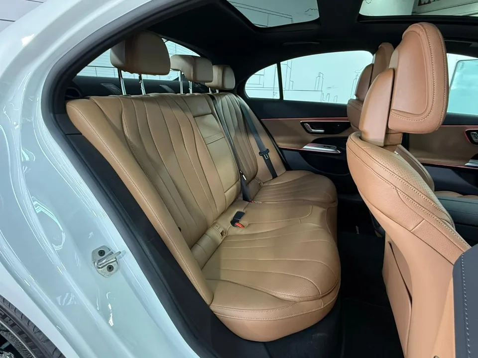 Mercedes-Benz E-Class 2025 — миниатюра 5