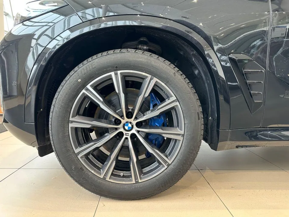 BMW X5 2025 — миниатюра 3