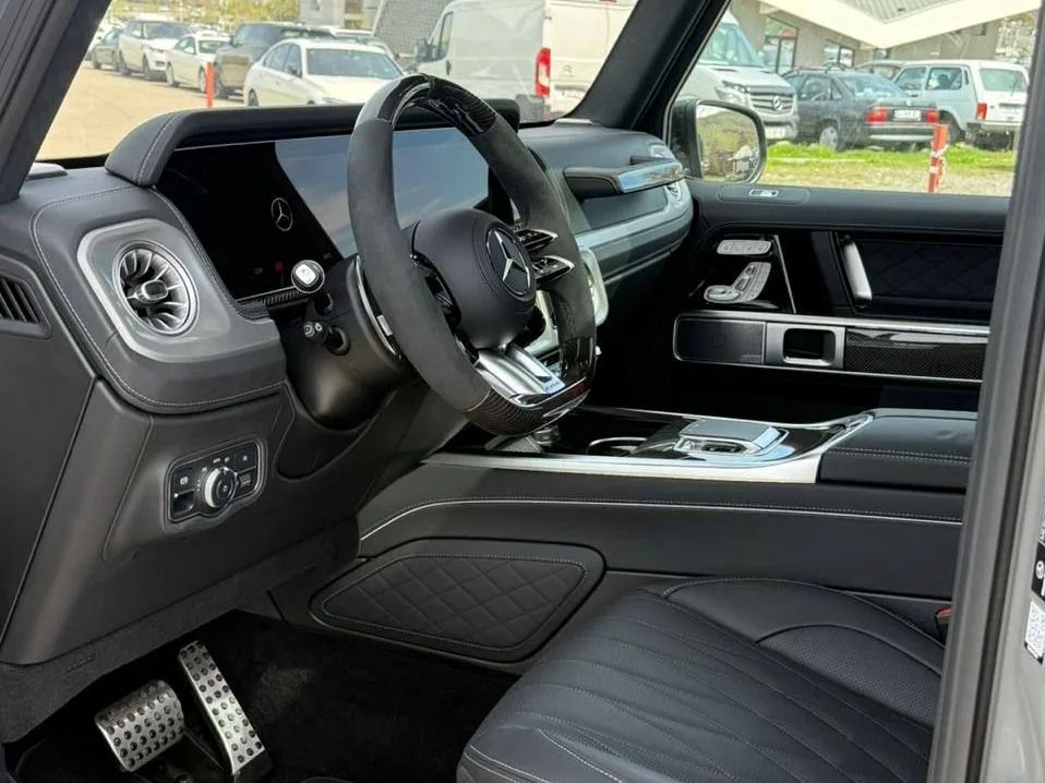 Mercedes-Benz G-класс AMG 2026 — миниатюра 5