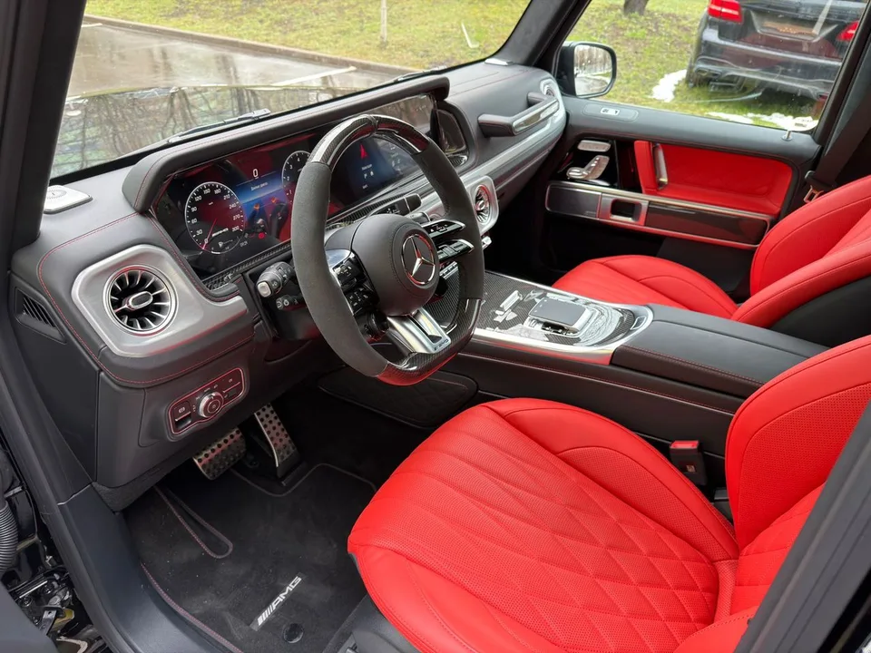 Mercedes-Benz G-класс AMG 2026 — миниатюра 3