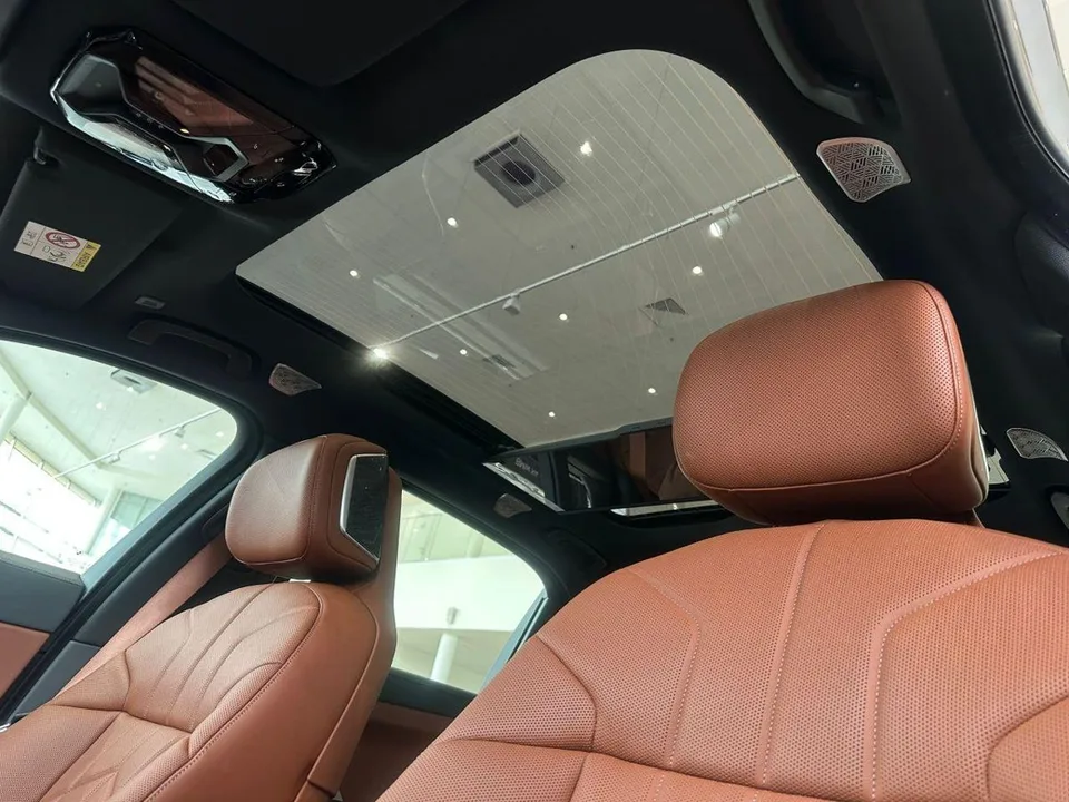 BMW 7 серия 2025 — миниатюра 4