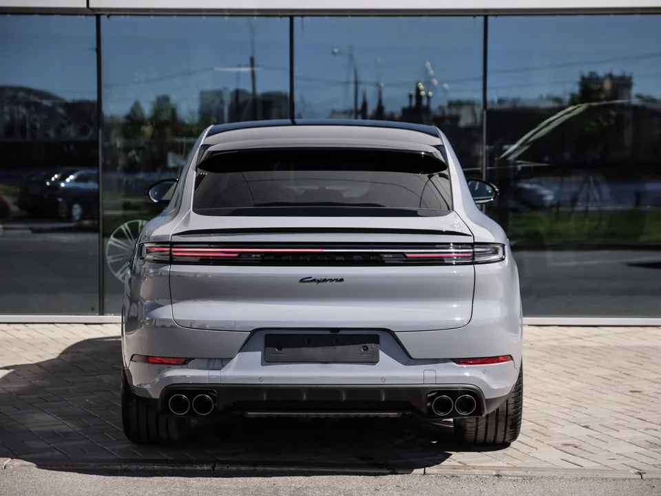 Porsche Cayenne 2026 — миниатюра 2