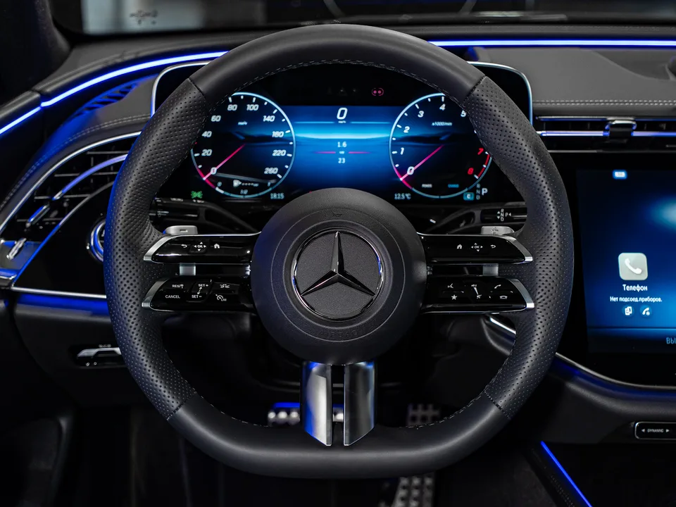 Mercedes-Benz E-Class 2025 — миниатюра 4