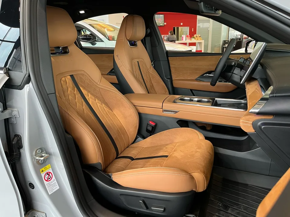 Mazda EZ-6 2025 — миниатюра 5