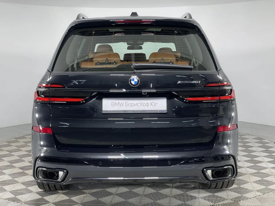 BMW X7 2025 — миниатюра 2