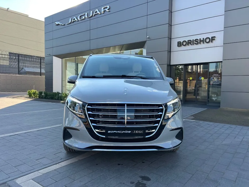 Mercedes-Benz V-Класс 2026 — миниатюра 2