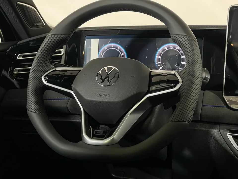 Volkswagen Tiguan 2025 — миниатюра 4