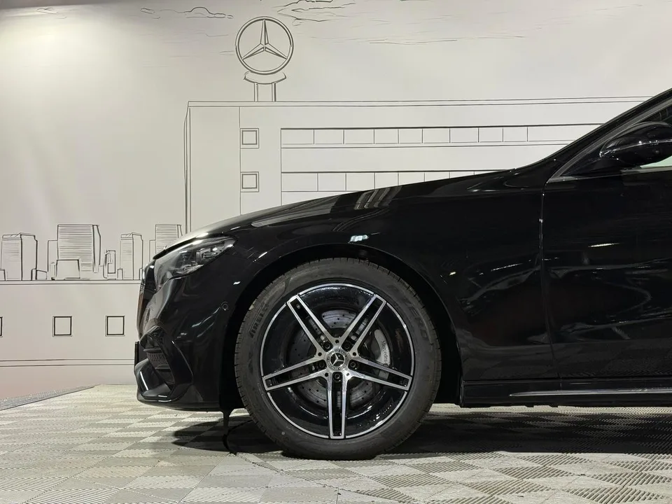 Mercedes-Benz E-Class 2025 — миниатюра 5