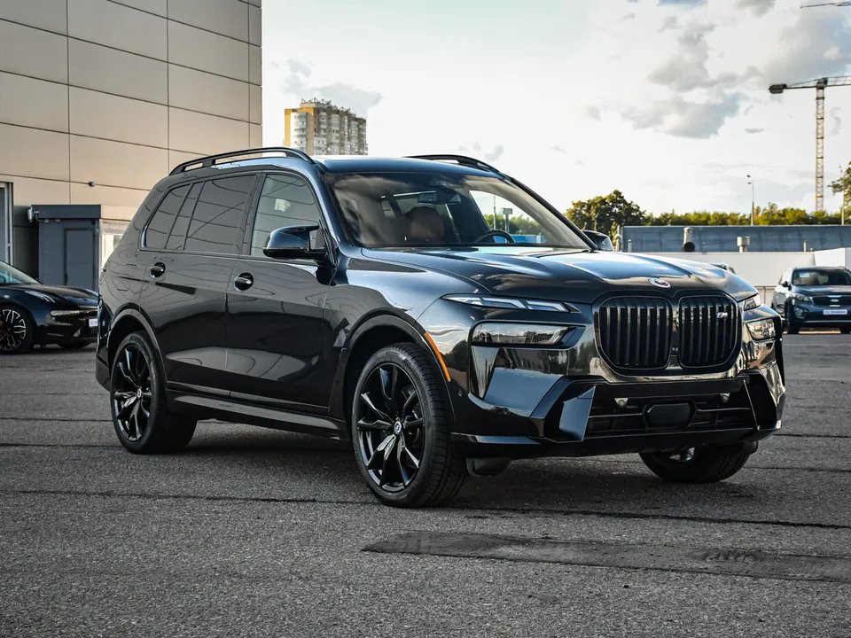BMW X7 2022 — миниатюра 3