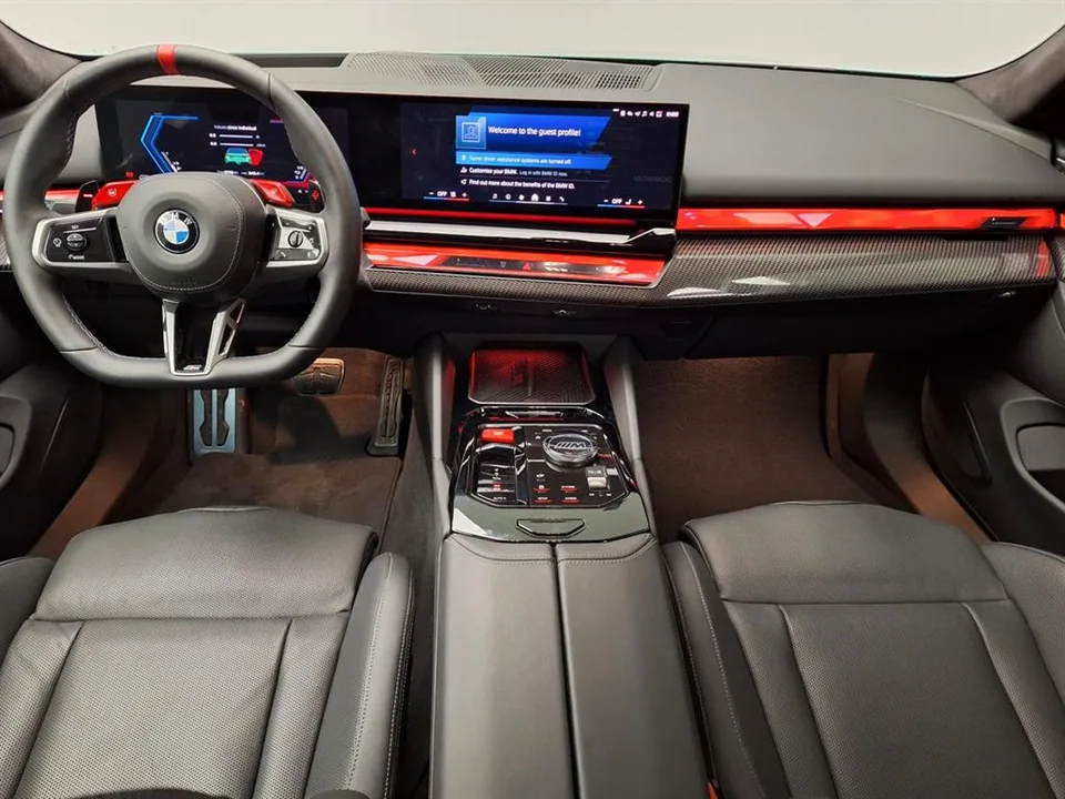 BMW M5 CS 2024 — миниатюра 4