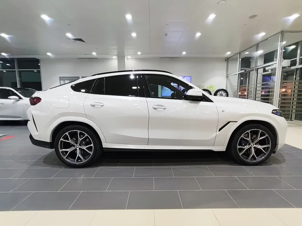 BMW X6 2023 — миниатюра 4