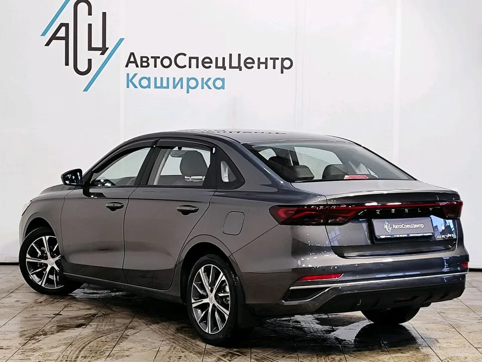 Geely Emgrand 2024 — миниатюра 3