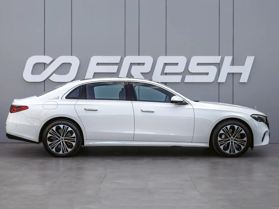 Mercedes-Benz E-Class 2025 — миниатюра 5