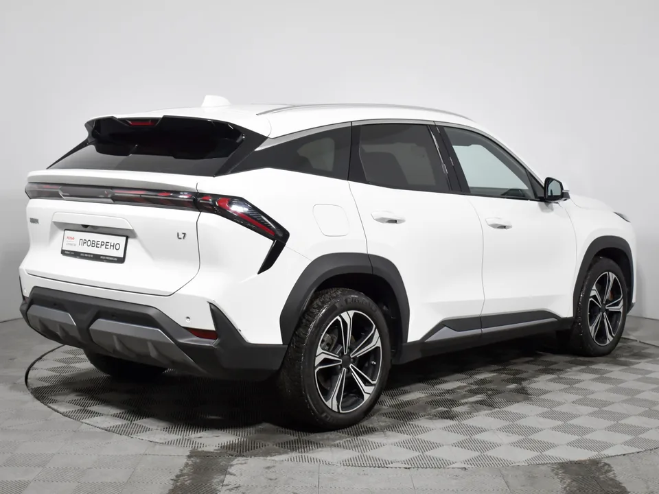 Geely Galaxy L7 2023 — миниатюра 5