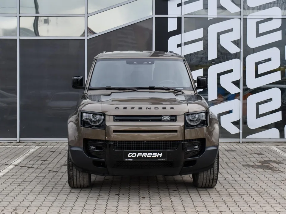 Land Rover Defender 110 2022 — миниатюра 3