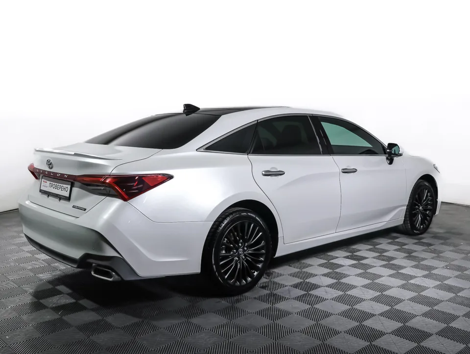 Toyota Avalon 2022 — миниатюра 2