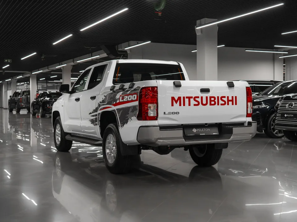 Mitsubishi L200 2024 — миниатюра 5