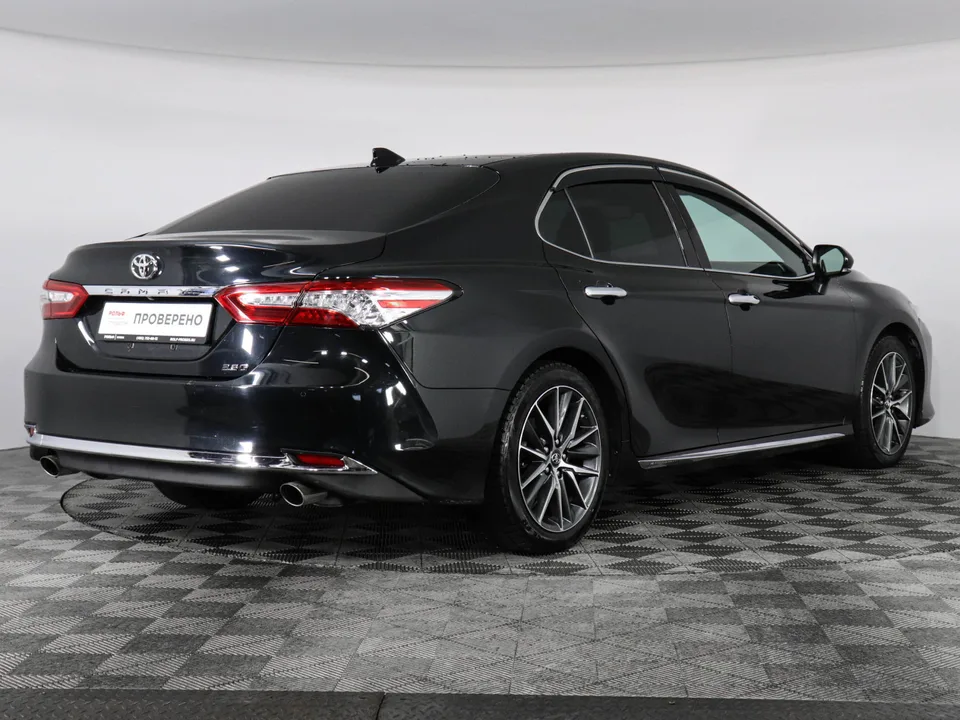Toyota Camry 2023 — миниатюра 2