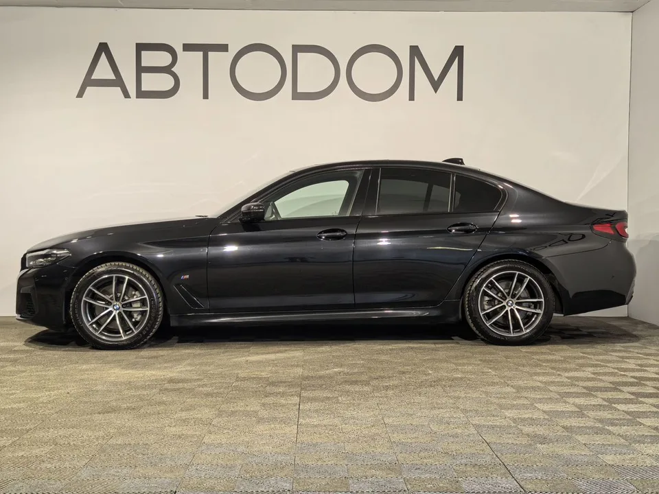 BMW 5 Series 2022 — миниатюра 3