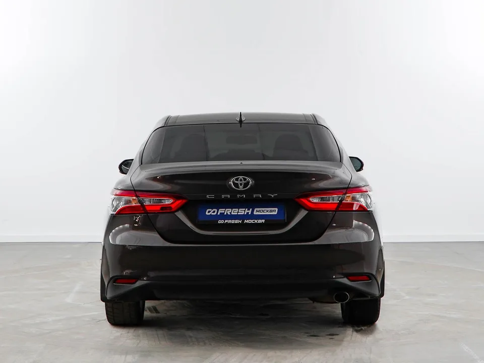 Toyota Camry 2022 — миниатюра 4