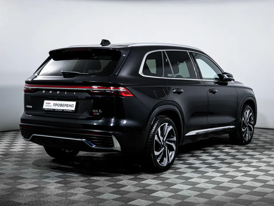 Geely Monjaro 2023 — миниатюра 5