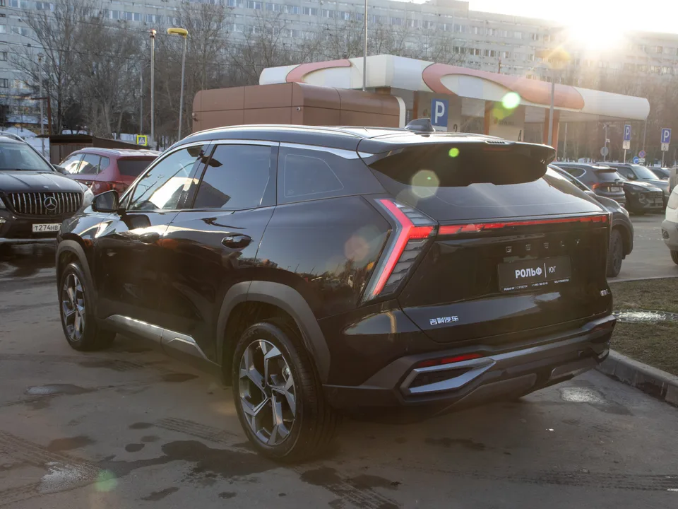 Geely Atlas 2024 — миниатюра 5