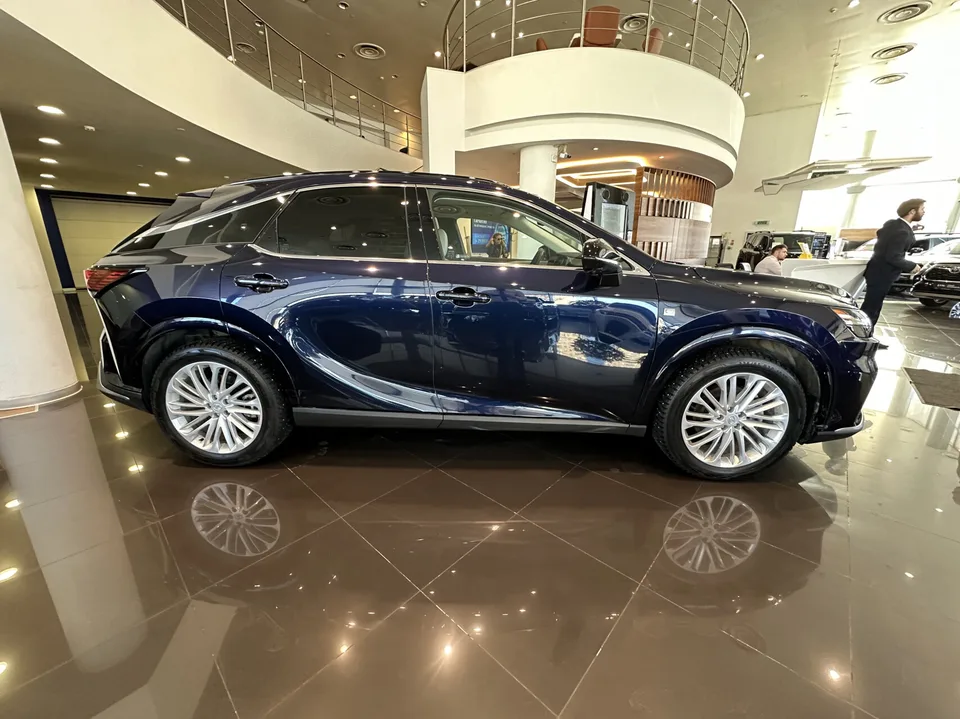 Lexus RX 2023 — миниатюра 2