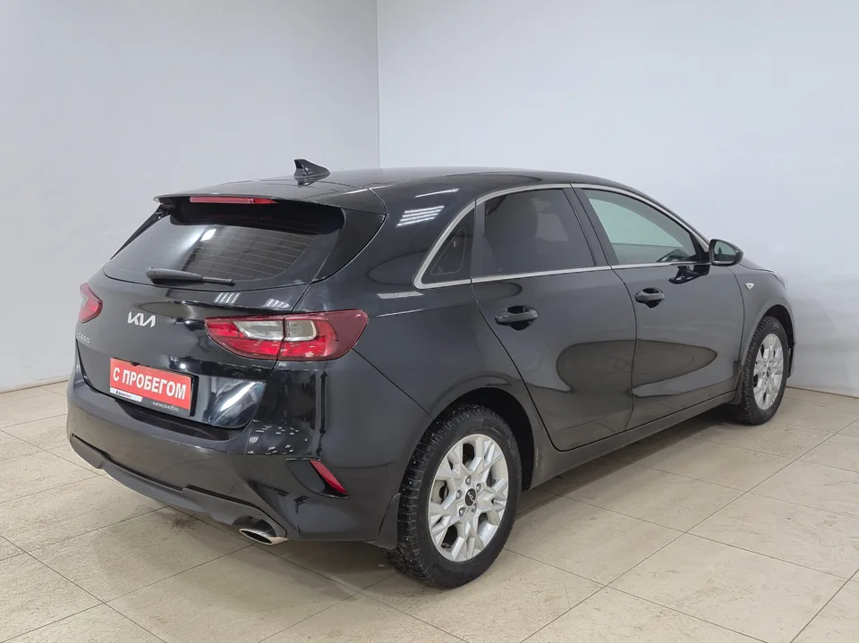 Kia Ceed 2022 — миниатюра 2