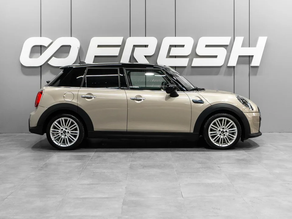 MINI Hatch 2022 — миниатюра 5